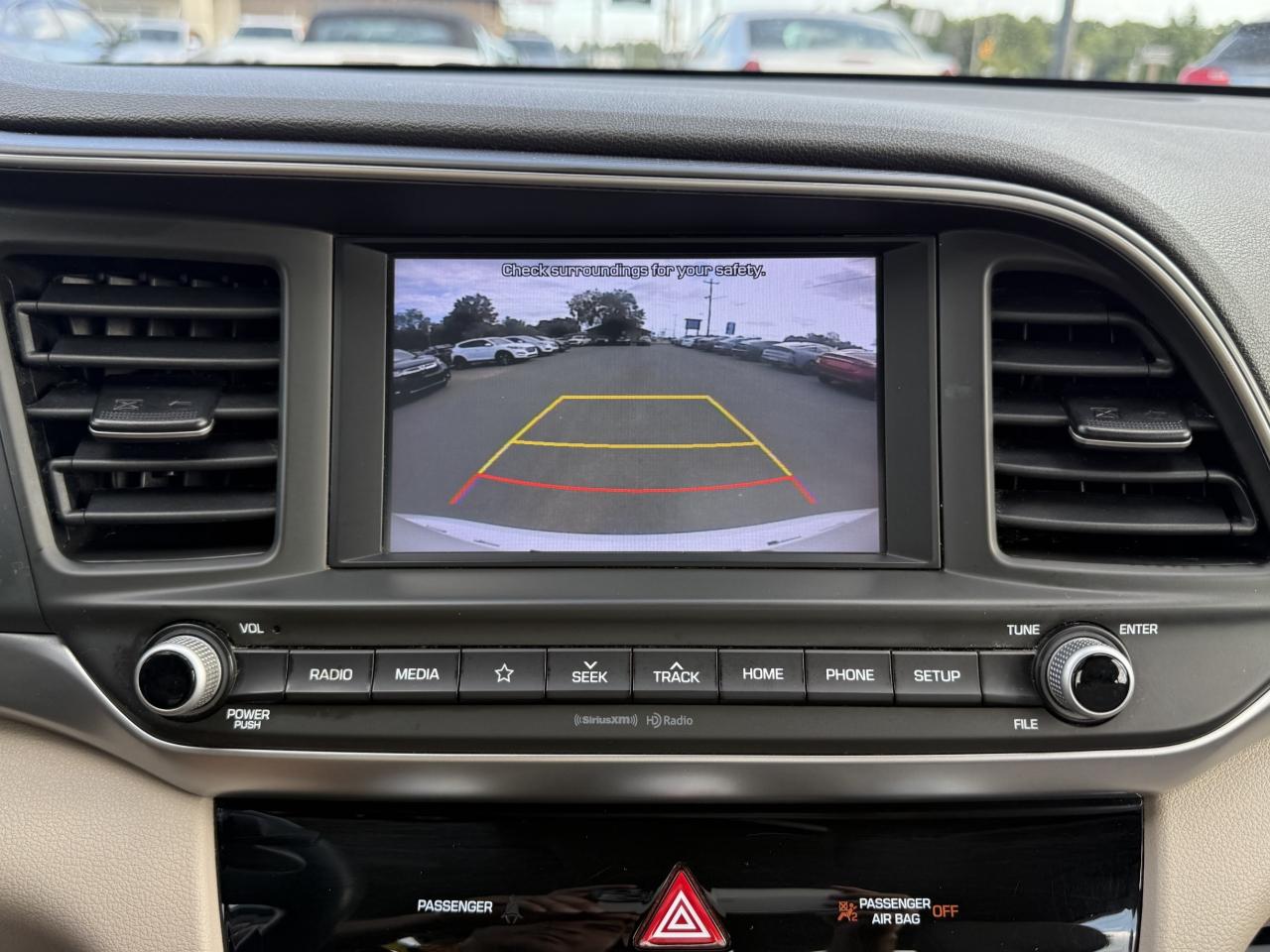 Hyundai Elantra SEL 2019
