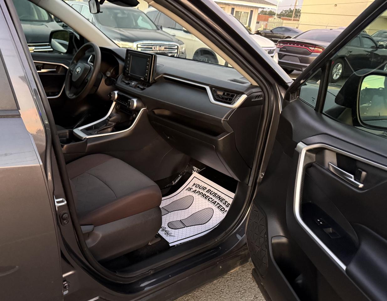 Toyota RAV4 XLE 2020