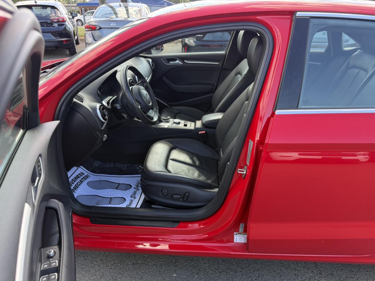 Audi A3 2.0T Premium Plus Sedan quattro S tronic 2016