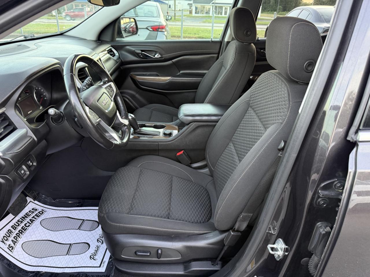 GMC Acadia SLE-2 FWD 2019