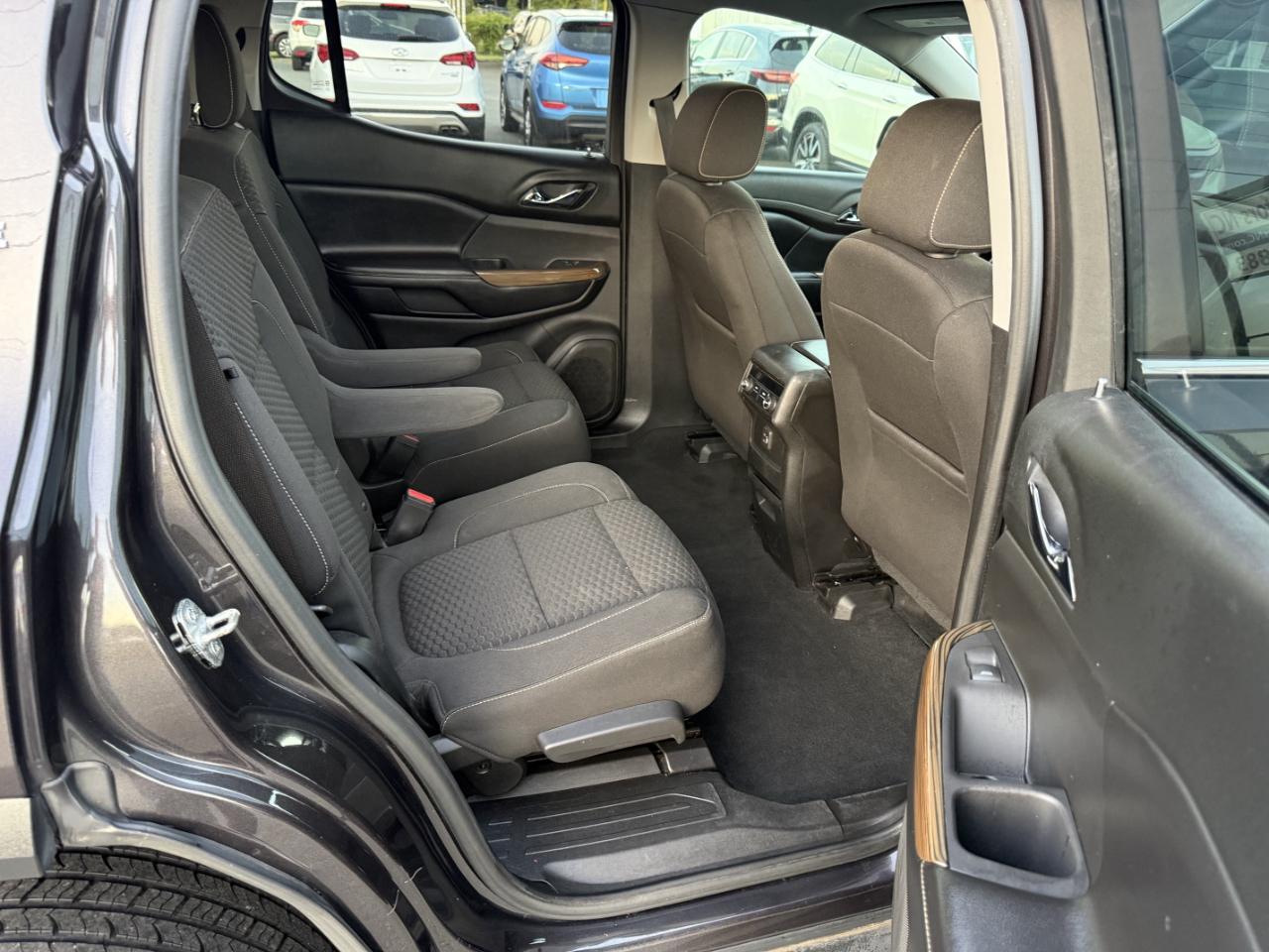 GMC Acadia SLE-2 FWD 2019