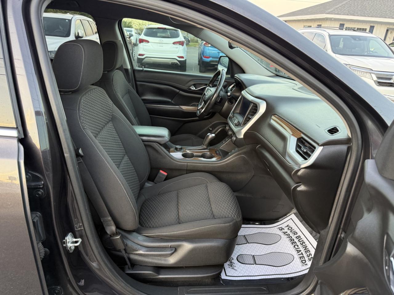 GMC Acadia SLE-2 FWD 2019