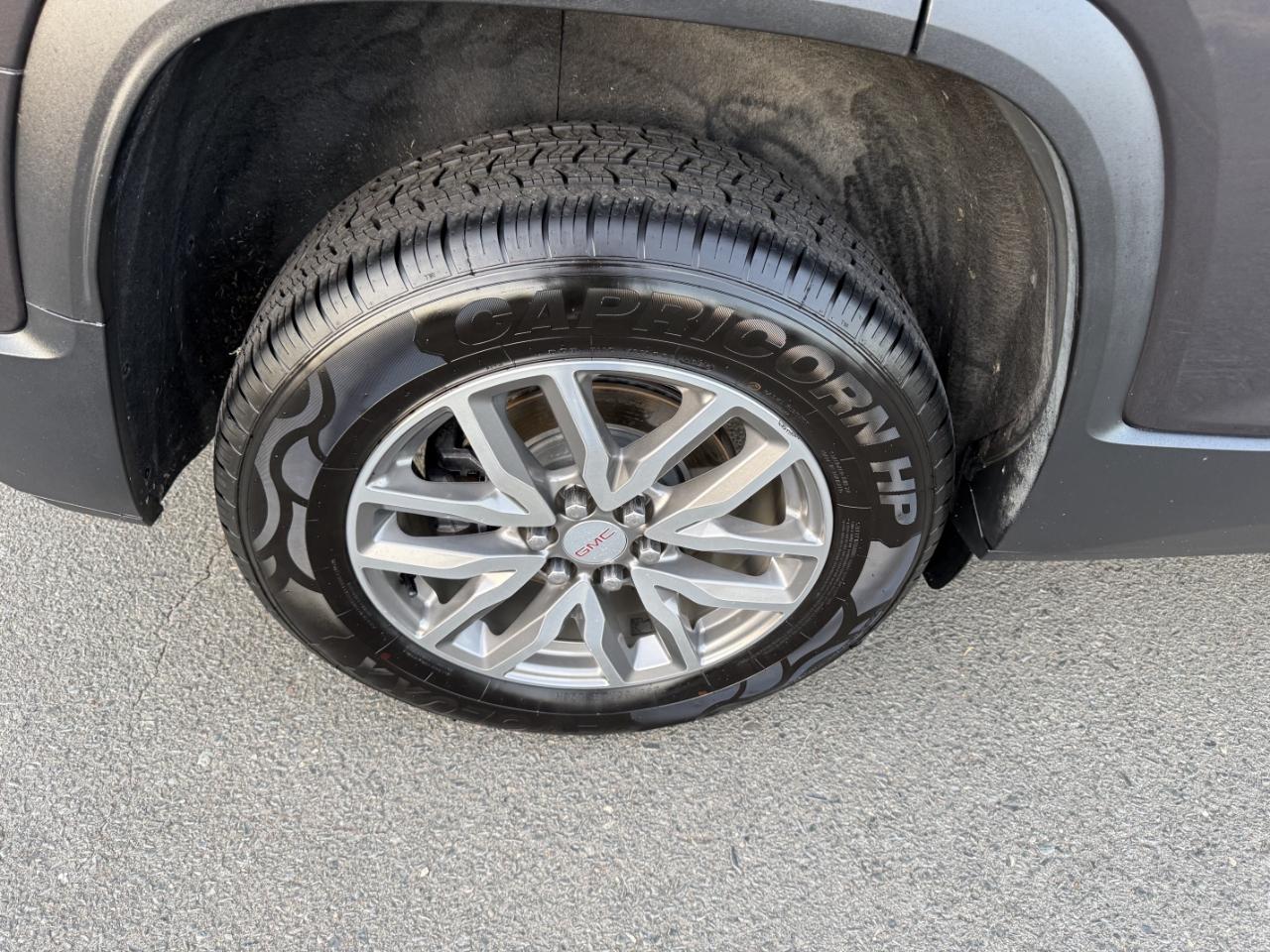 GMC Acadia SLE-2 FWD 2019