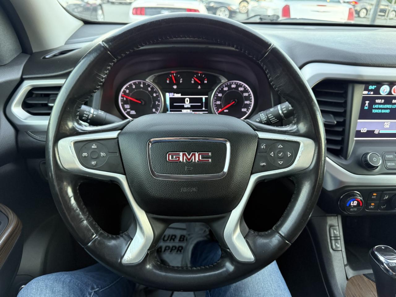 GMC Acadia SLE-2 FWD 2019