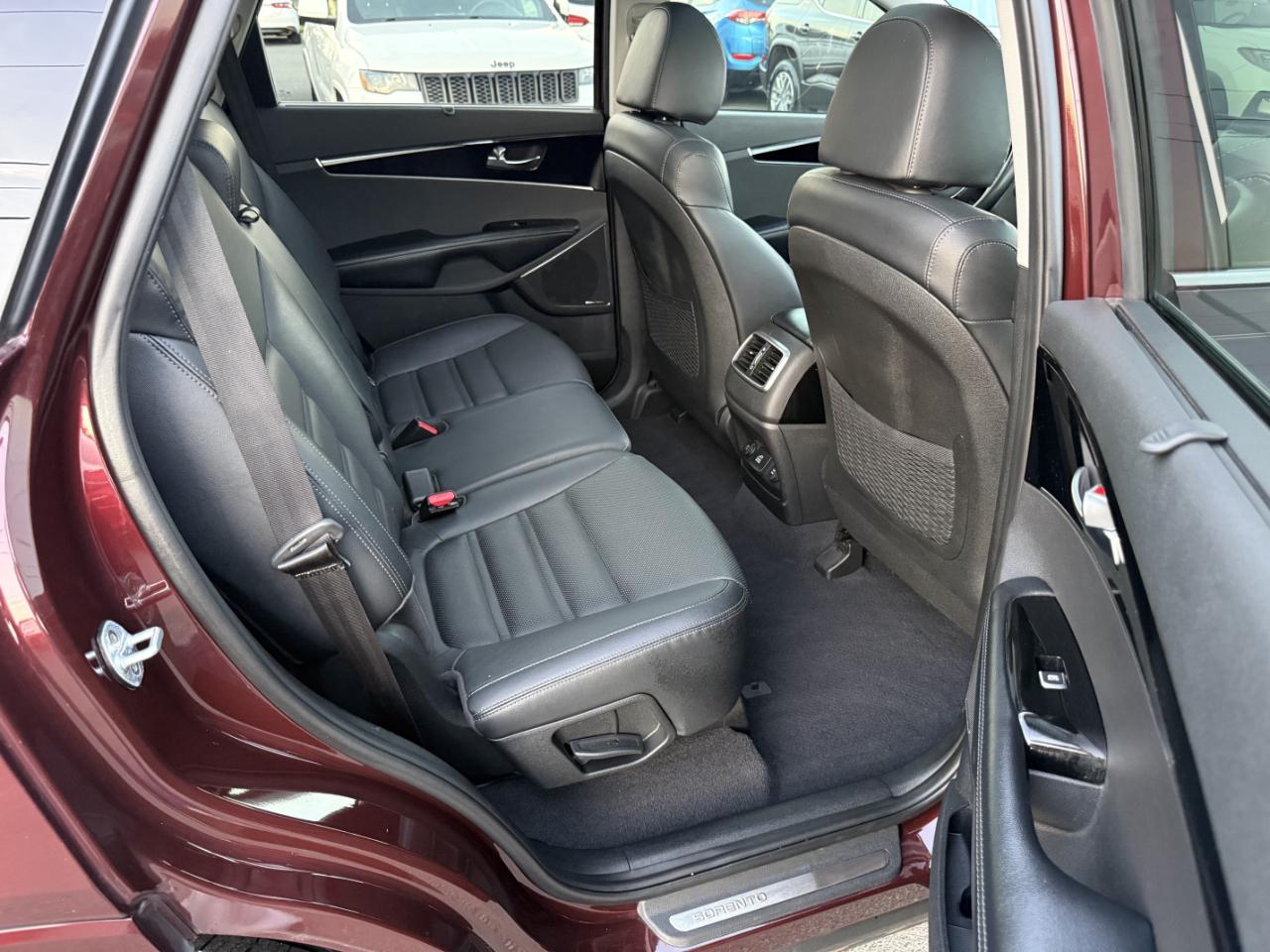 Kia Sorento SX Limited V6 2019