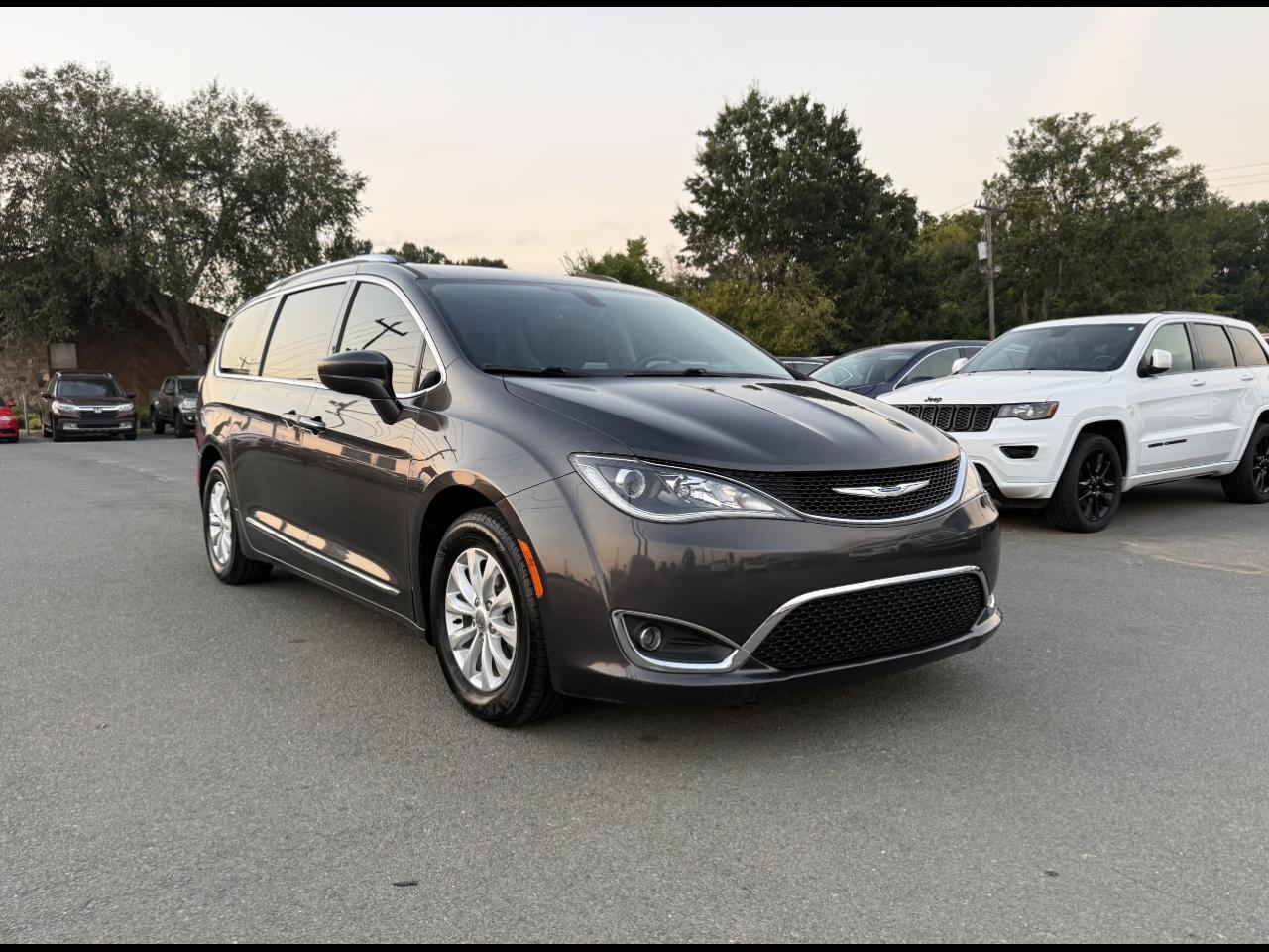 Chrysler Pacifica Touring-L Plus 2018