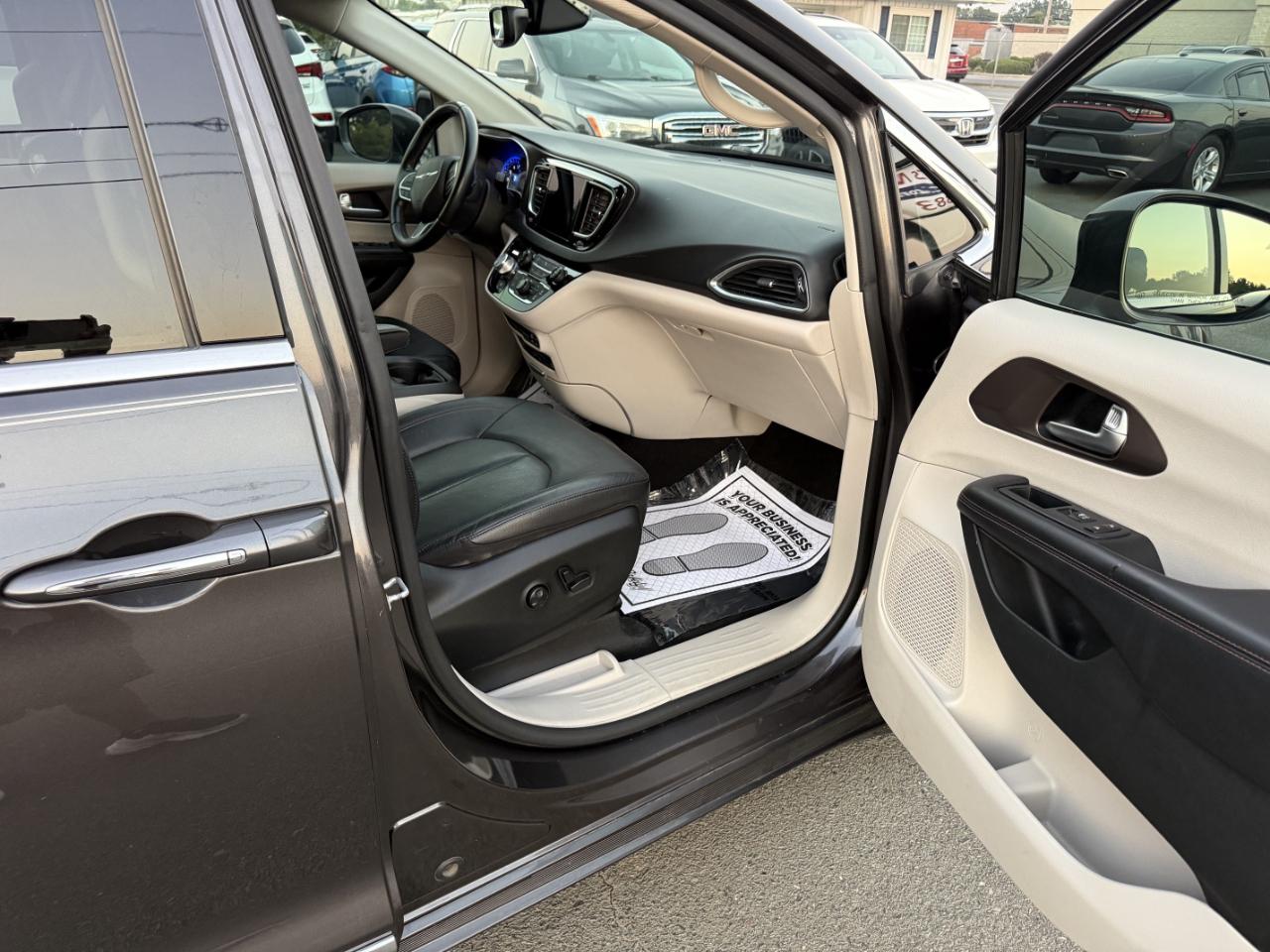 Chrysler Pacifica Touring-L Plus 2018