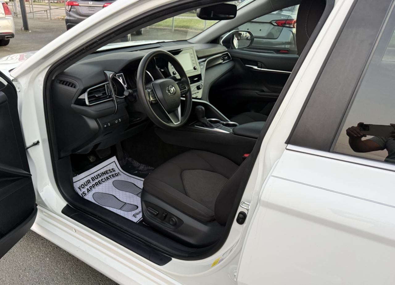 Toyota Camry LE 2023