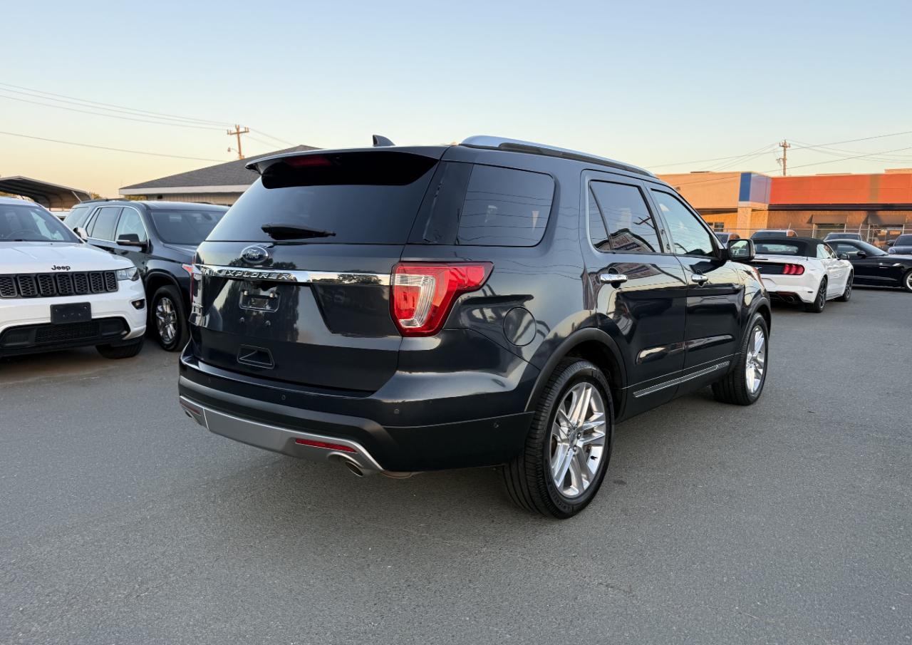 Ford Explorer Limited FWD 2017