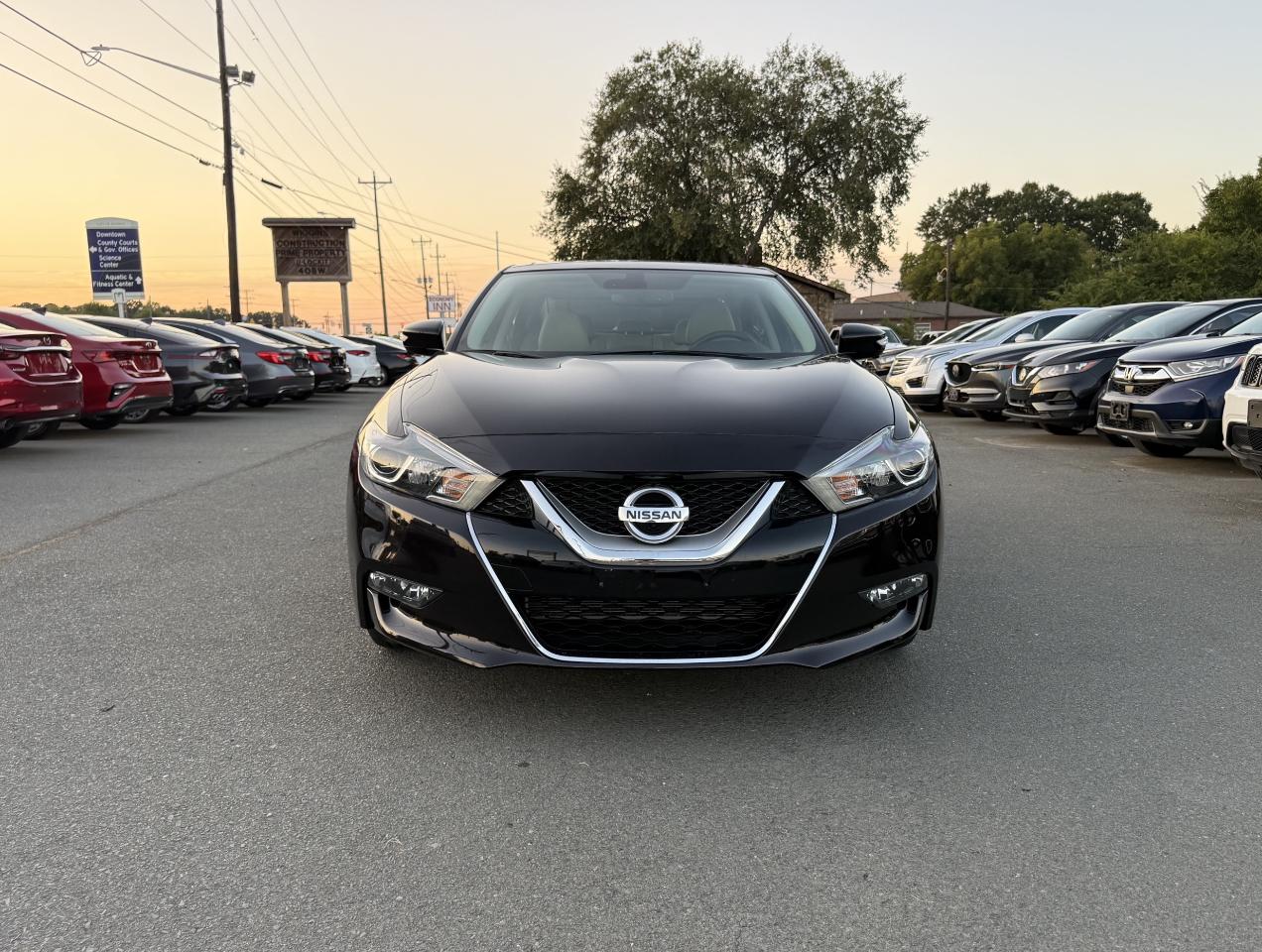 Nissan Maxima  2016
