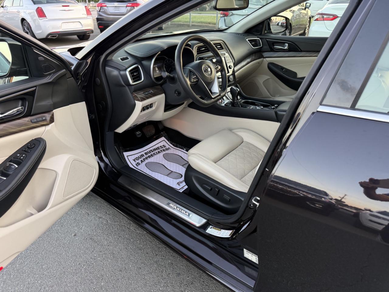 Nissan Maxima  2016