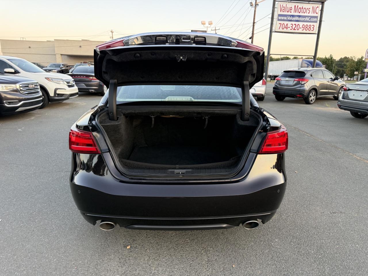 Nissan Maxima  2016