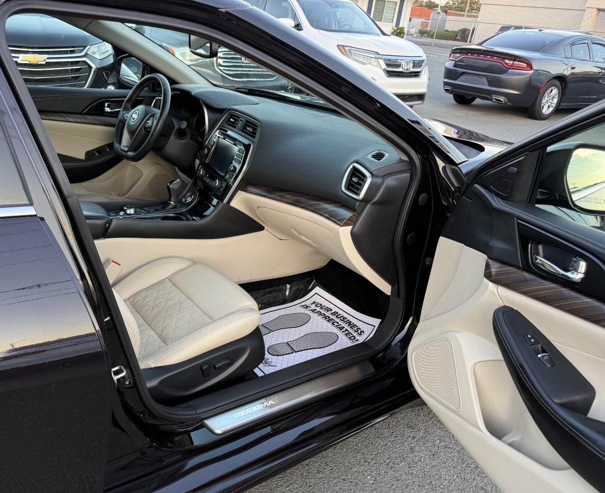 Nissan Maxima  2016