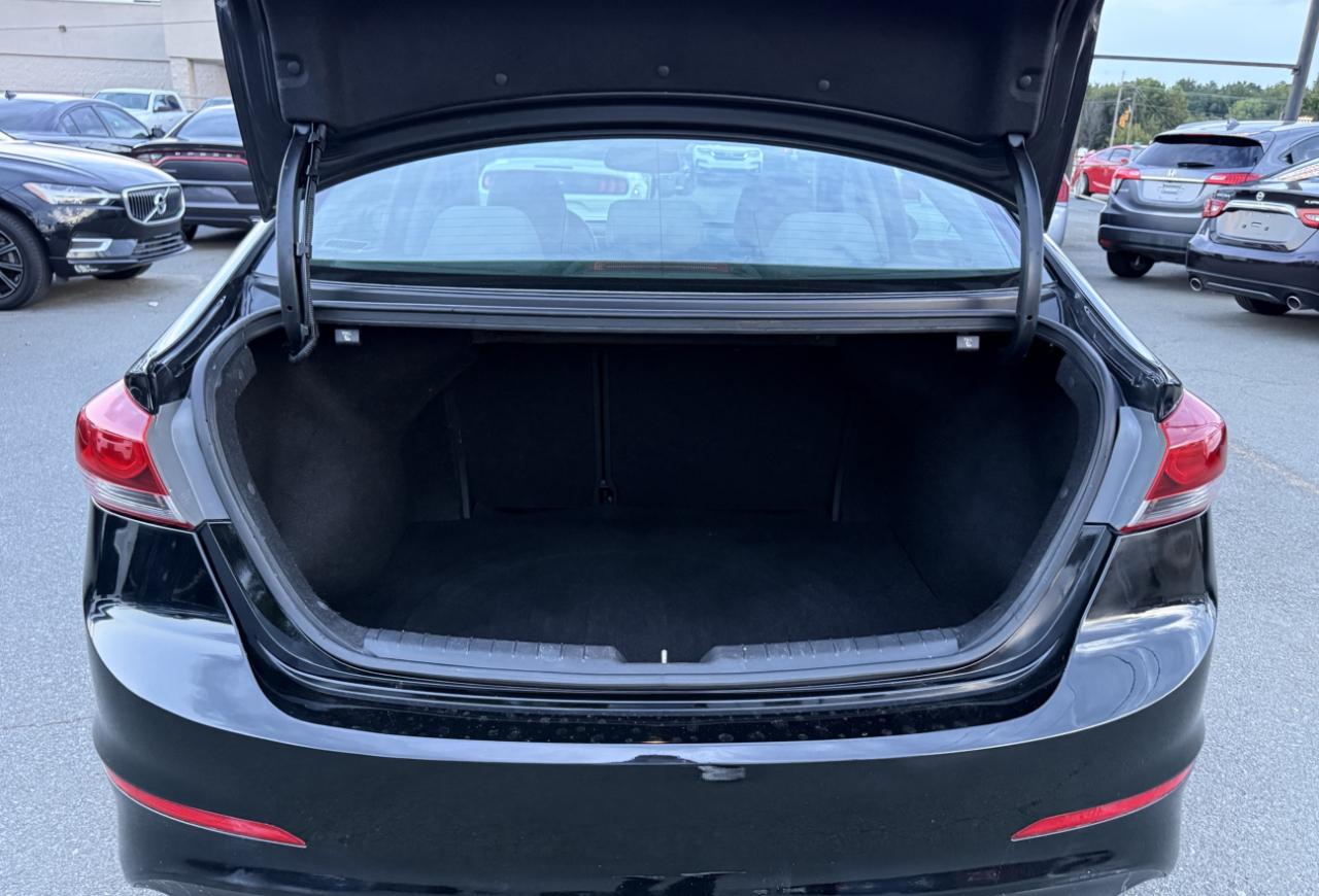 Hyundai Elantra Limited 2018