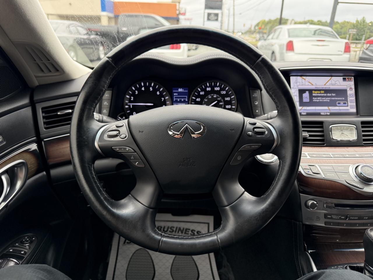 Infiniti Q70 L 3.7 2017