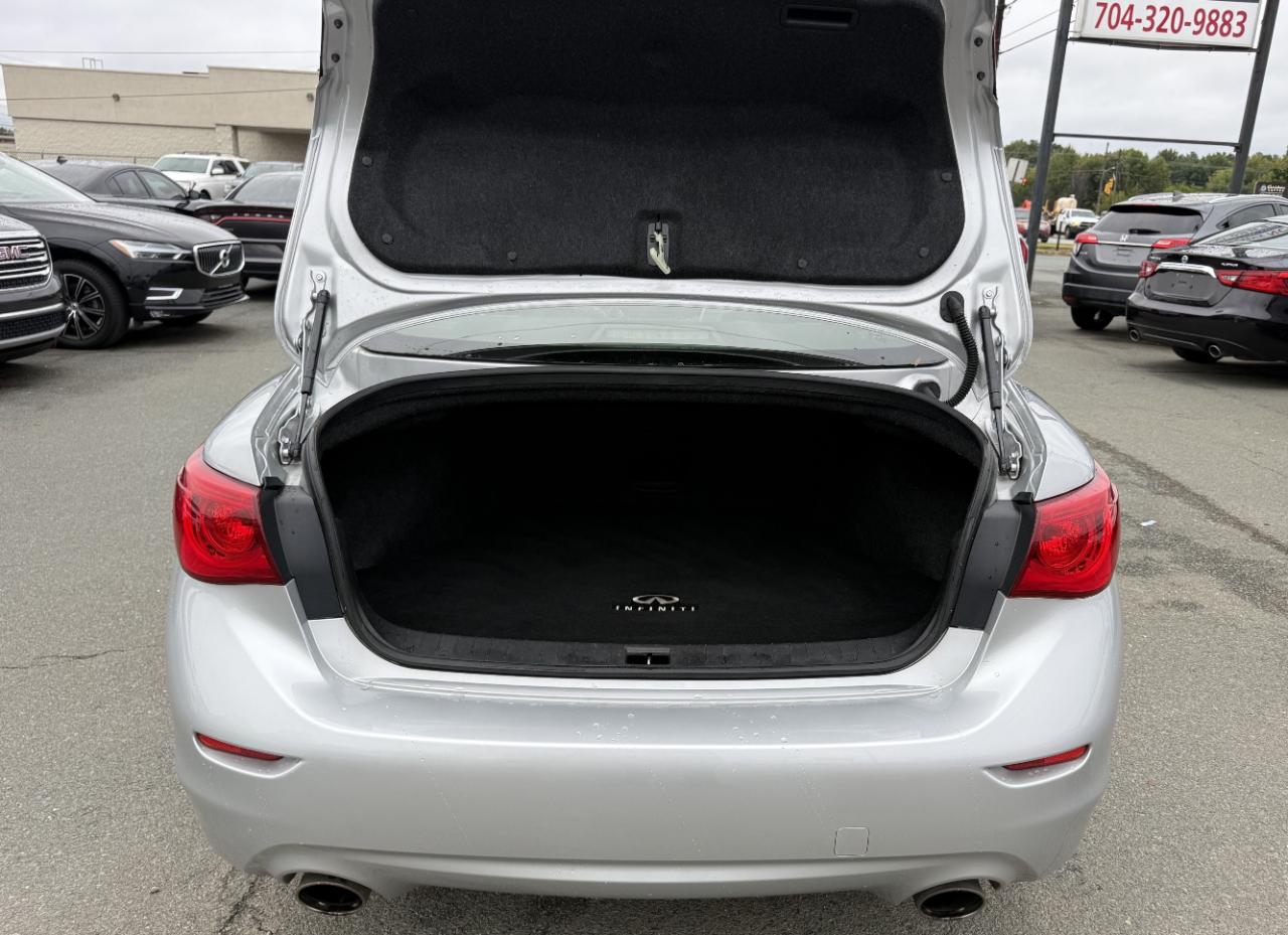 Infiniti Q50 Base 2015