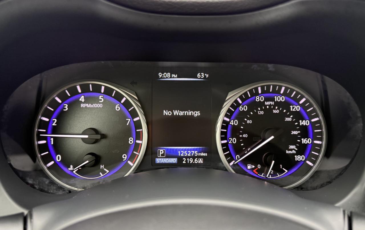 Infiniti Q50 Base 2015