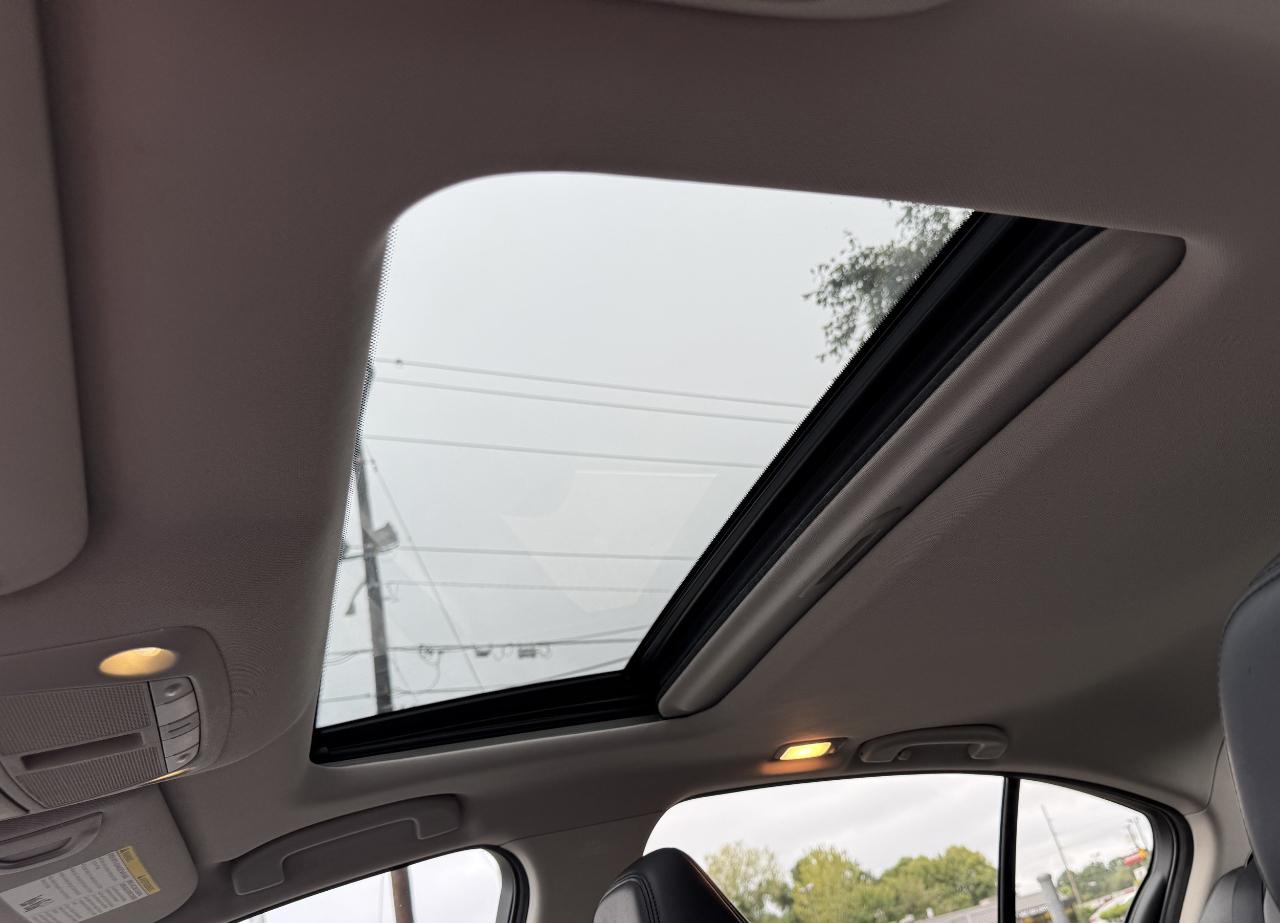 Infiniti Q50 Base 2015