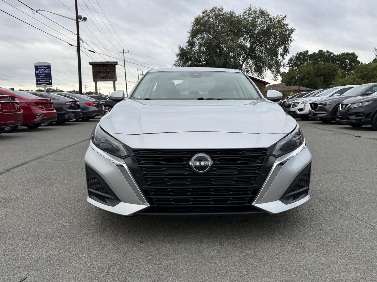 Nissan Altima 2.5 SV 2023