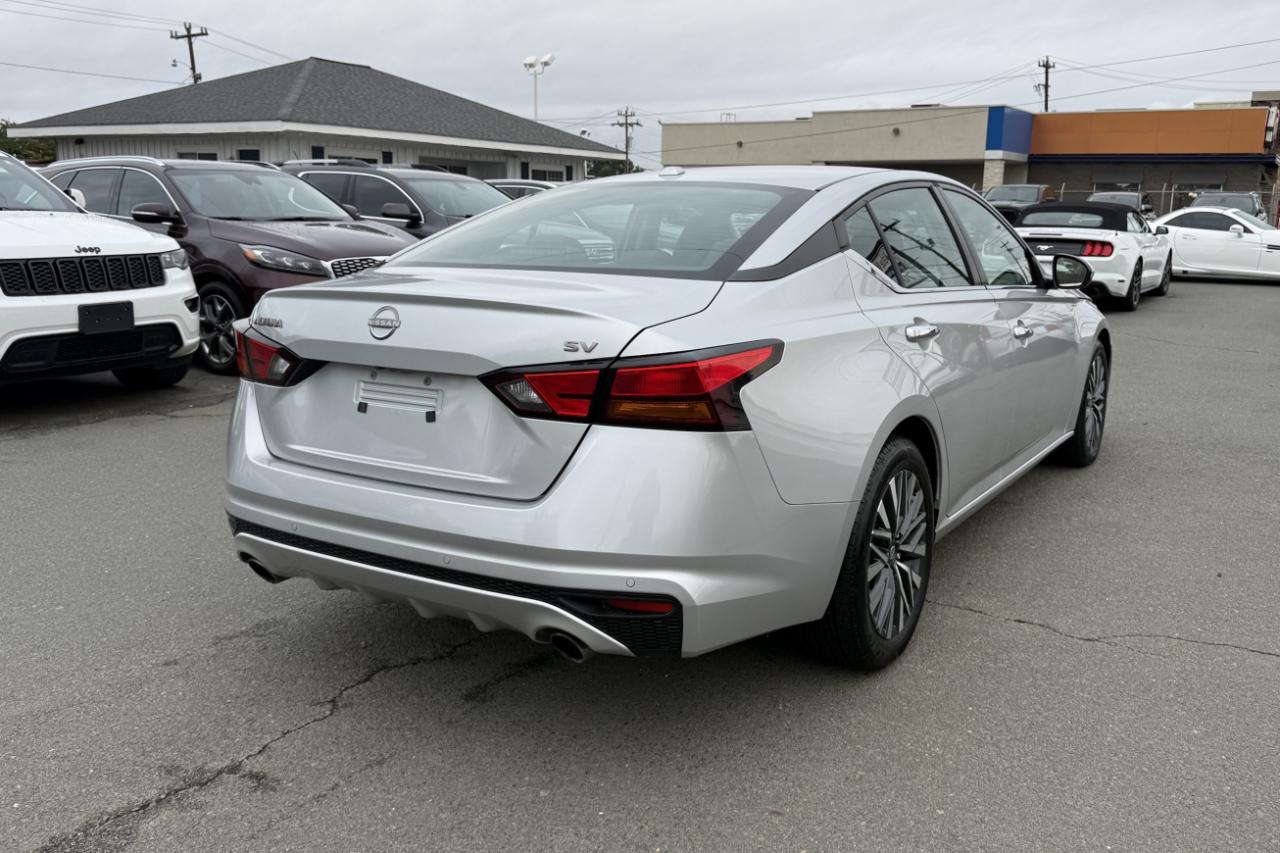 Nissan Altima 2.5 SV 2023