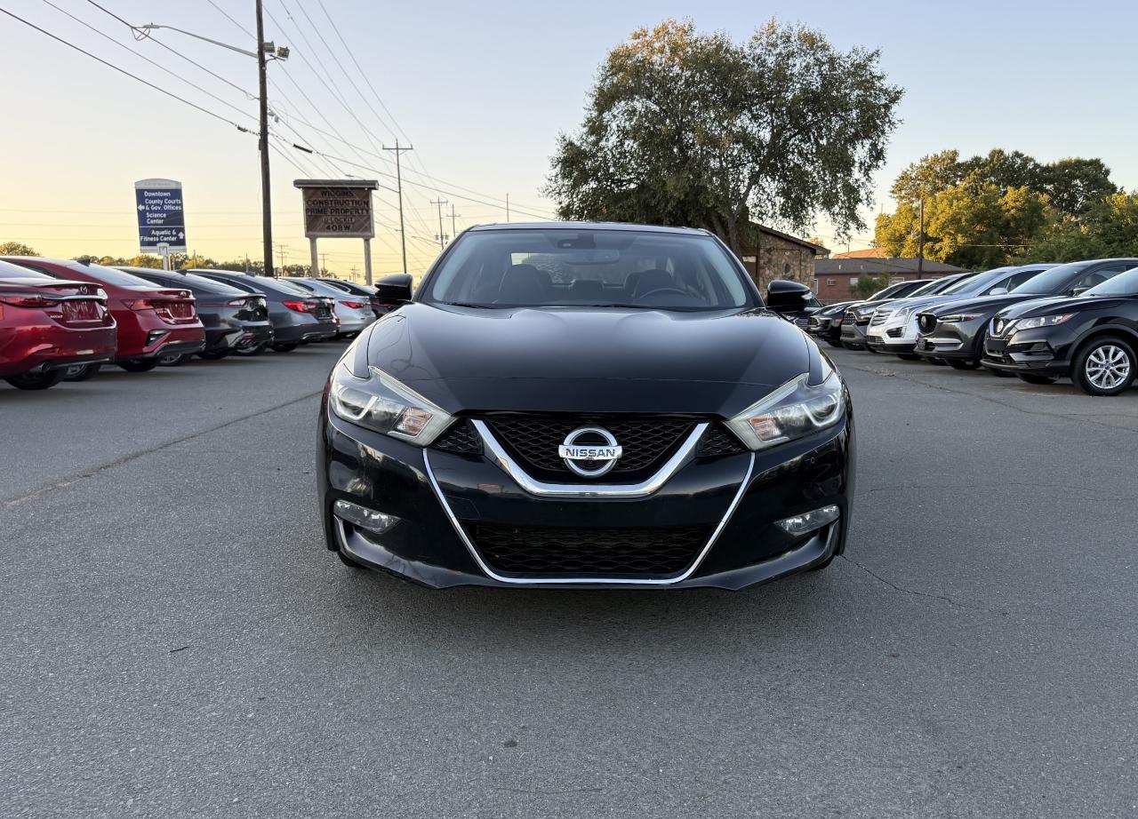 Nissan Maxima  2018