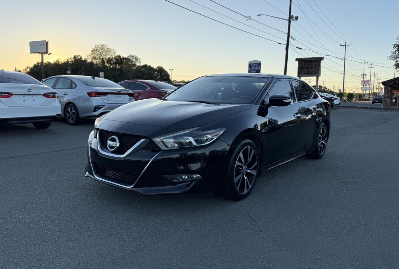 Nissan Maxima  2018