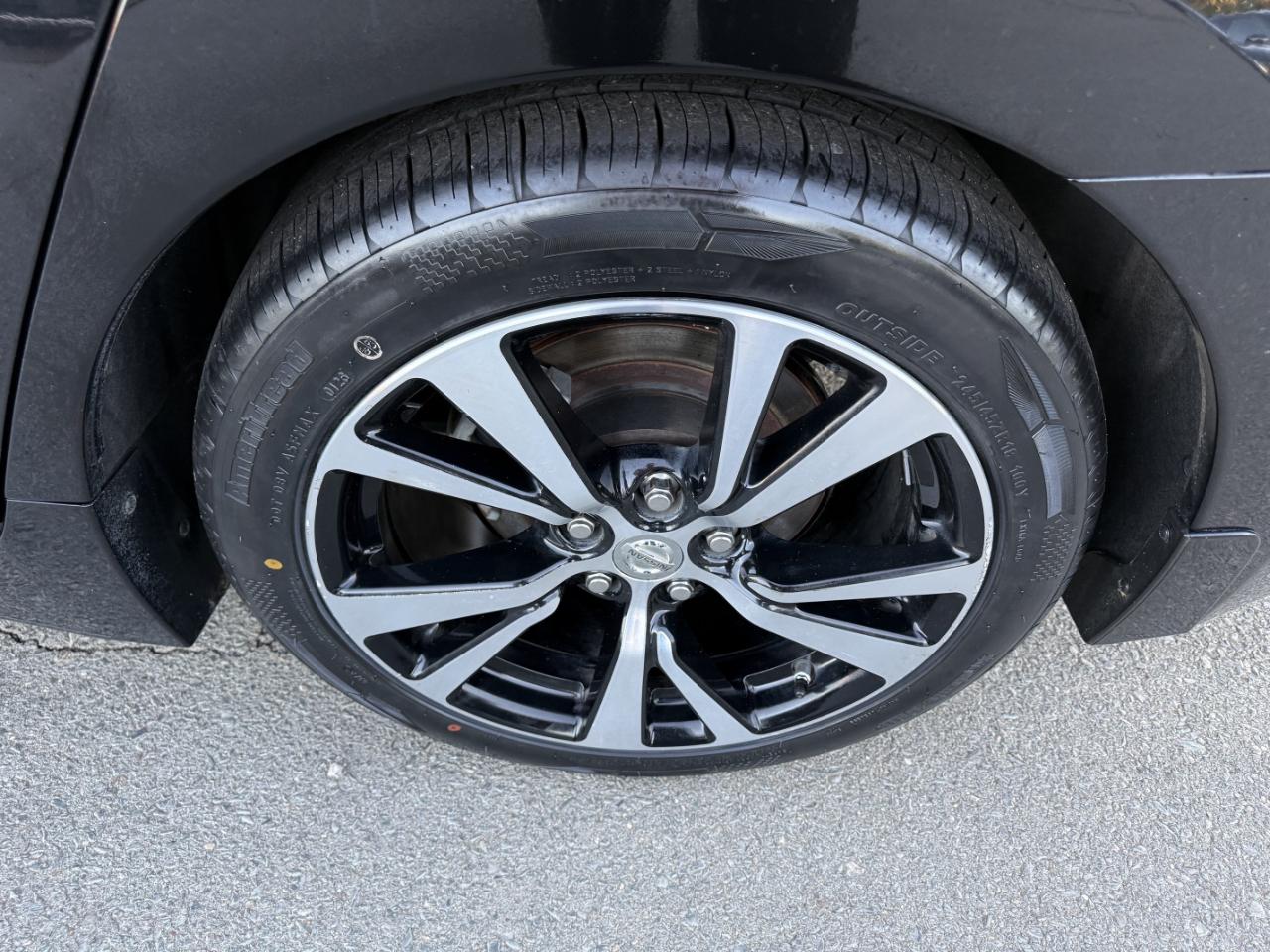 Nissan Maxima  2018