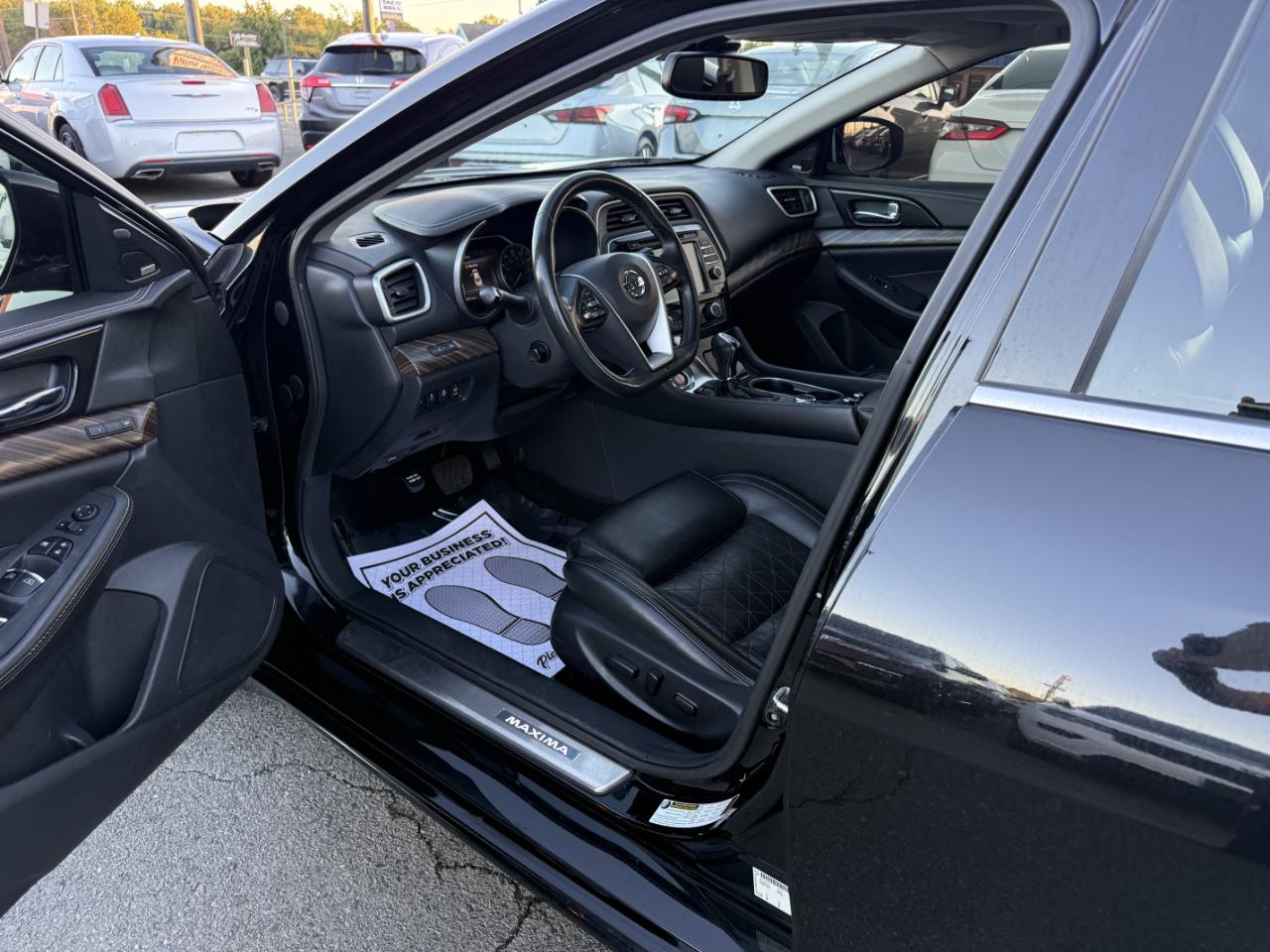 Nissan Maxima  2018