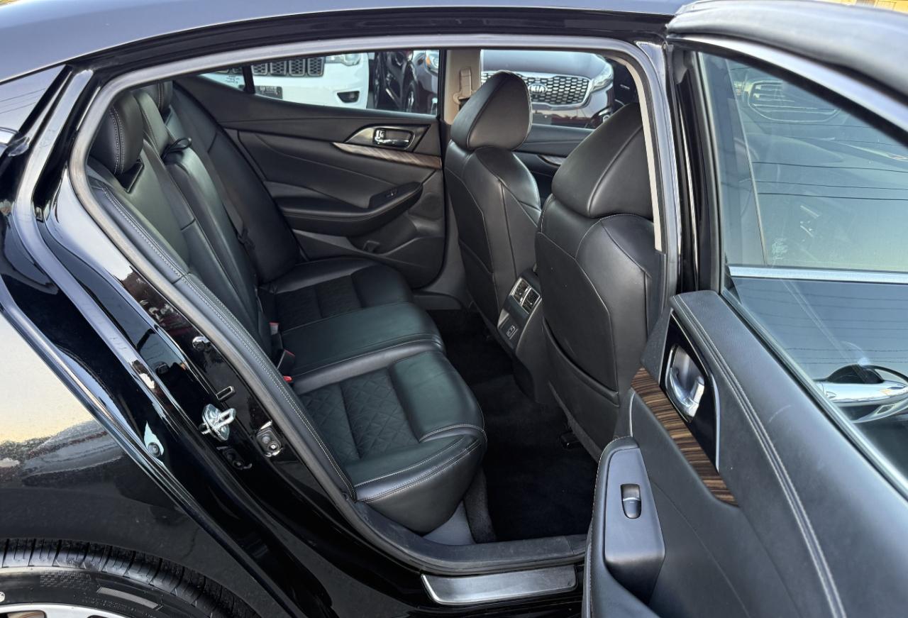 Nissan Maxima  2018