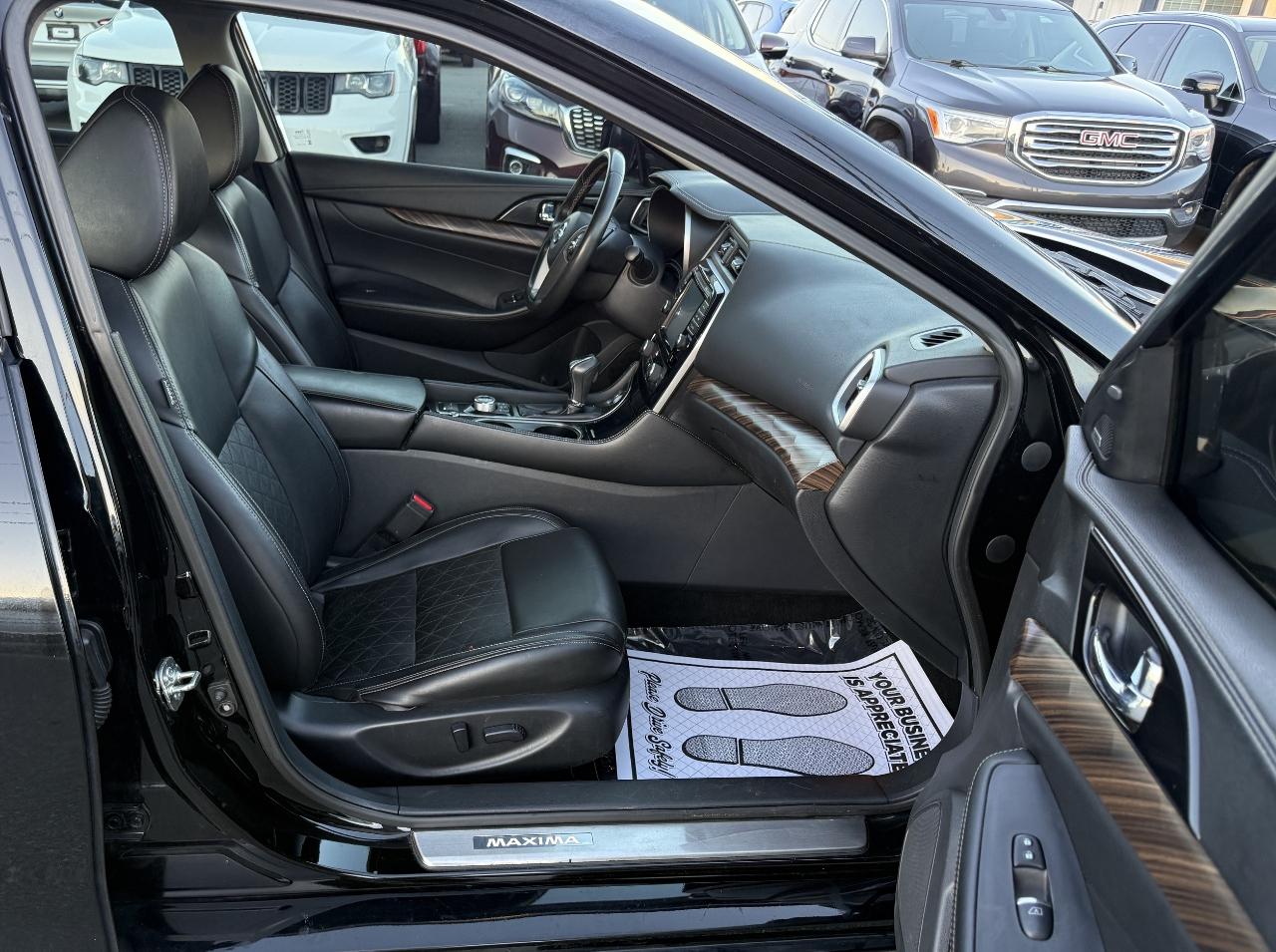 Nissan Maxima  2018