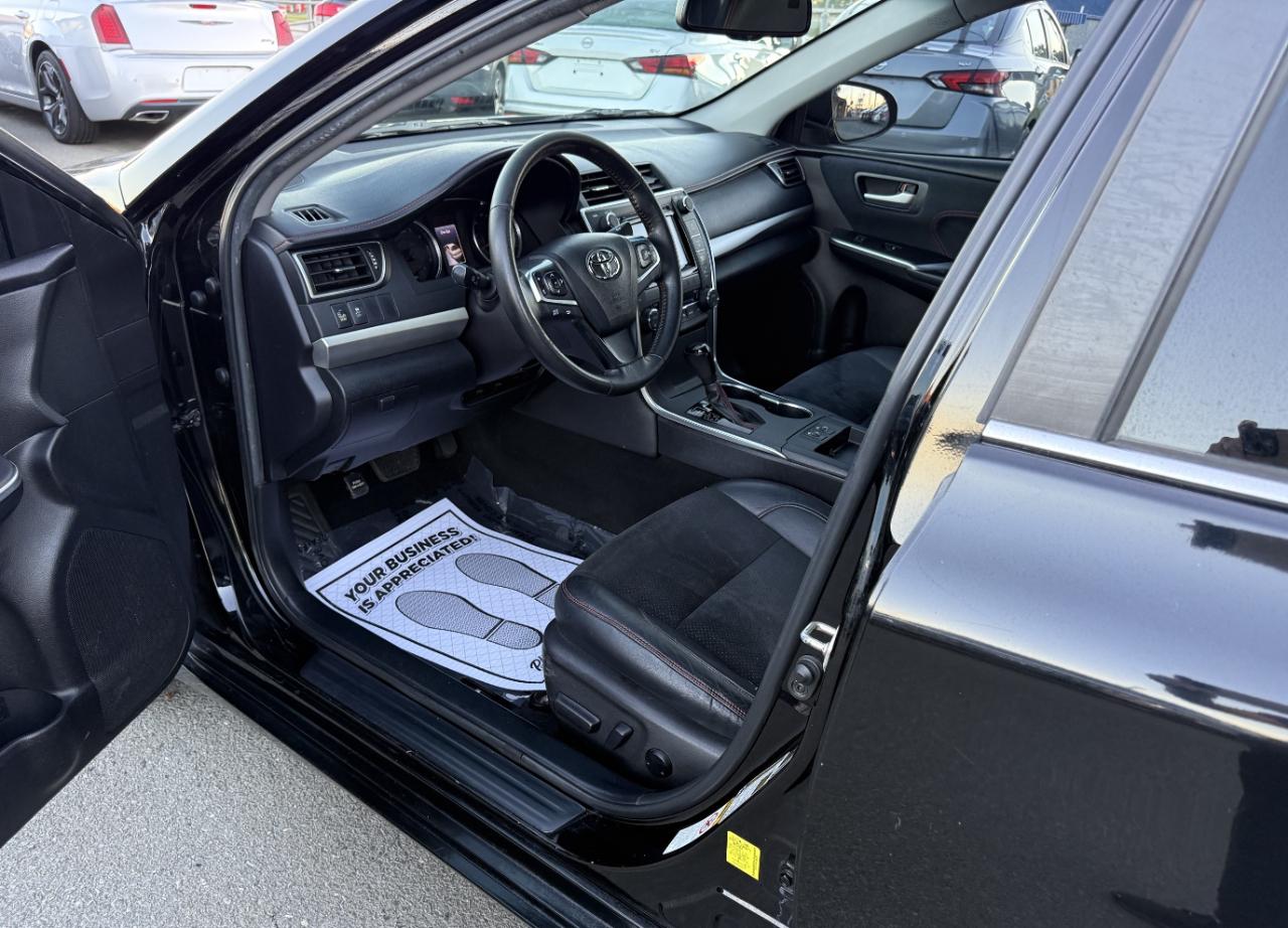 Toyota Camry XSE V6 2015