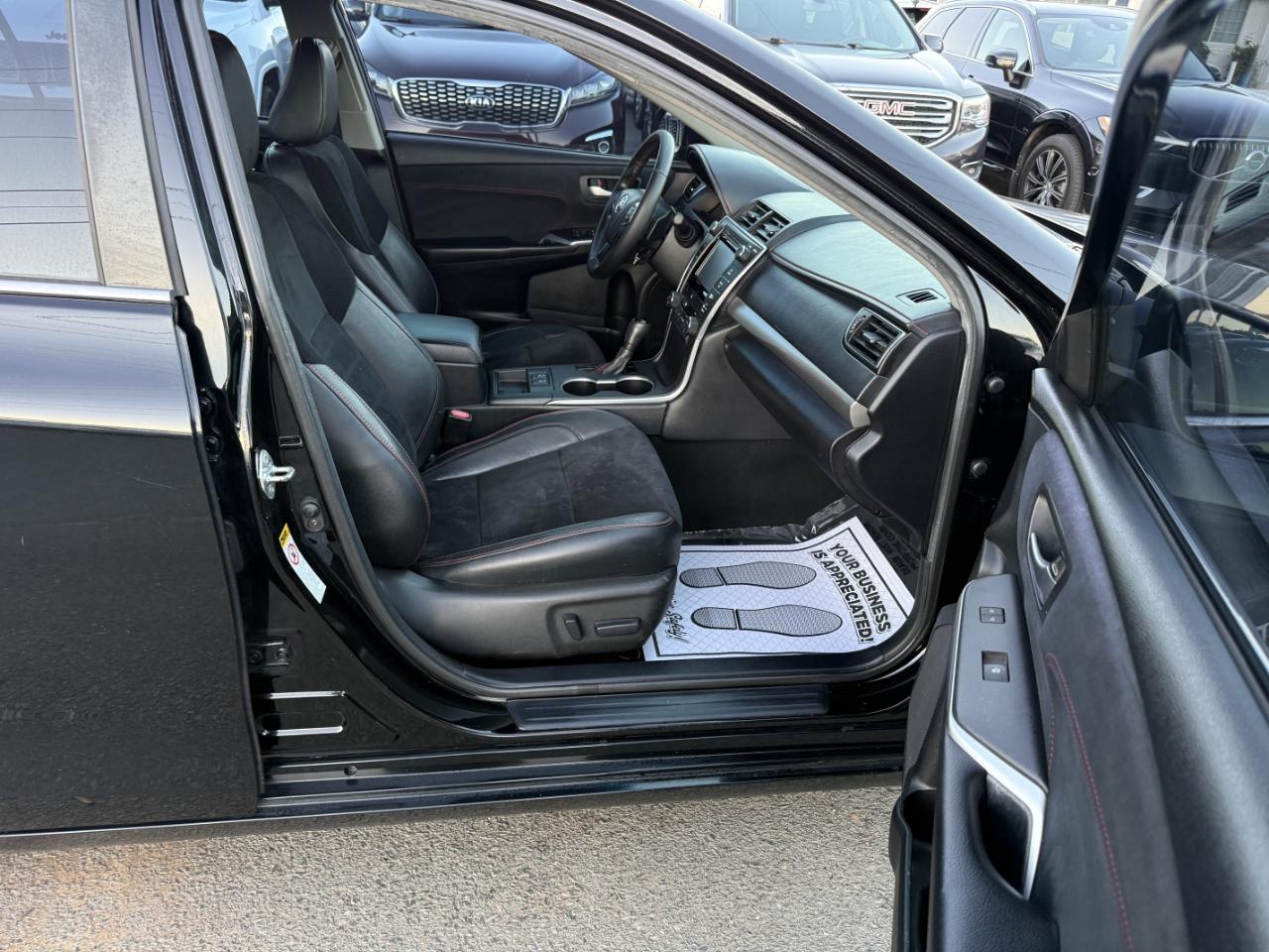 Toyota Camry XSE V6 2015
