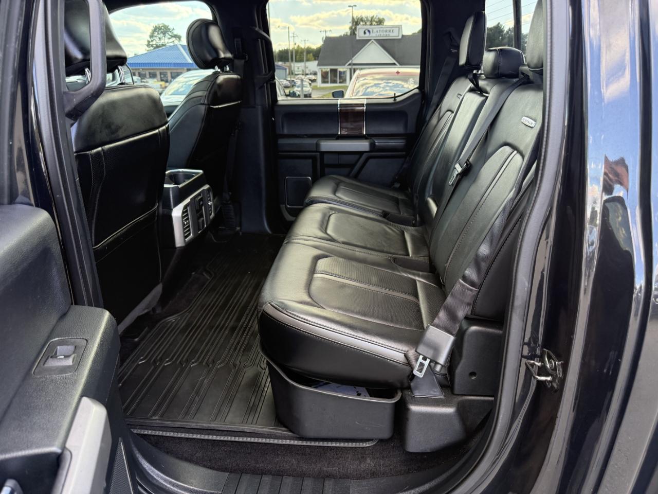 Ford F-150 photo 9