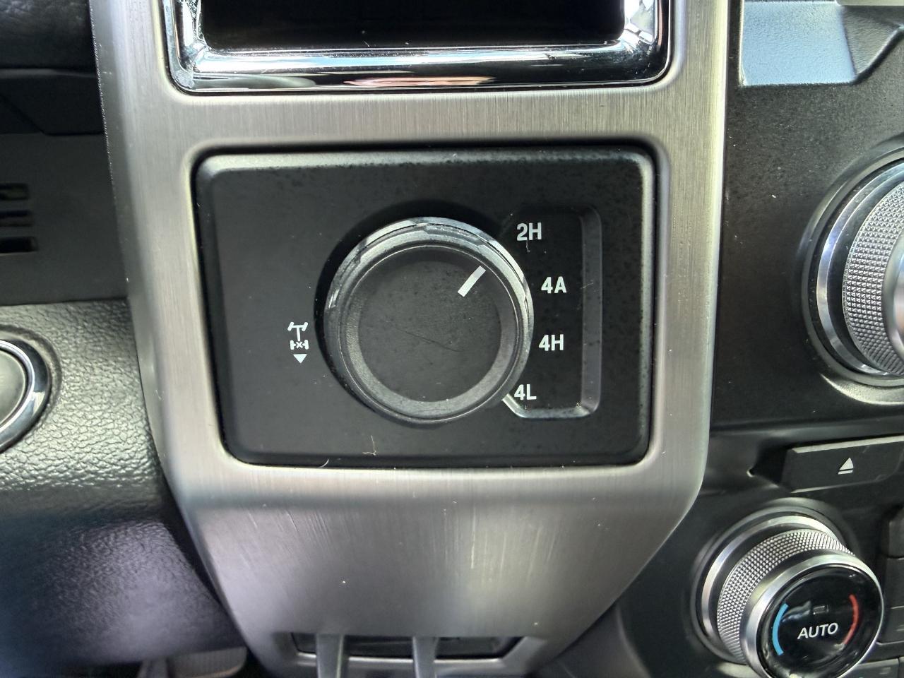 Ford F-150 photo 19