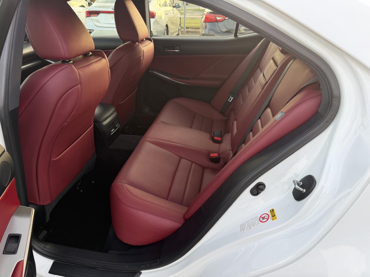 Lexus IS 350 RWD 2014