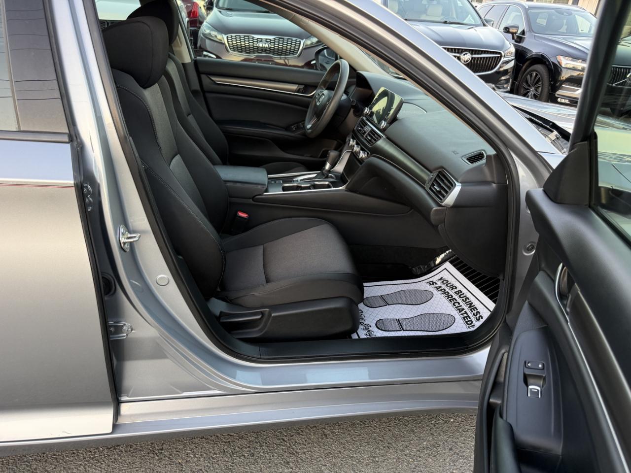 Honda Accord LX CVT 2018