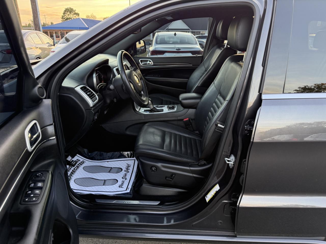 Jeep Grand Cherokee  2018