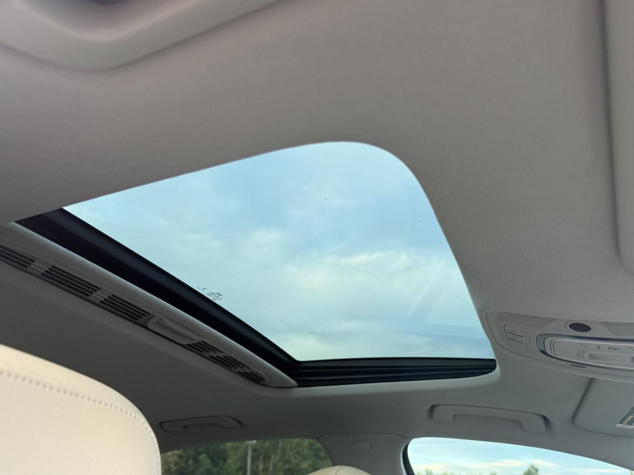 Audi A4 2.0T Premium Sedan 2017