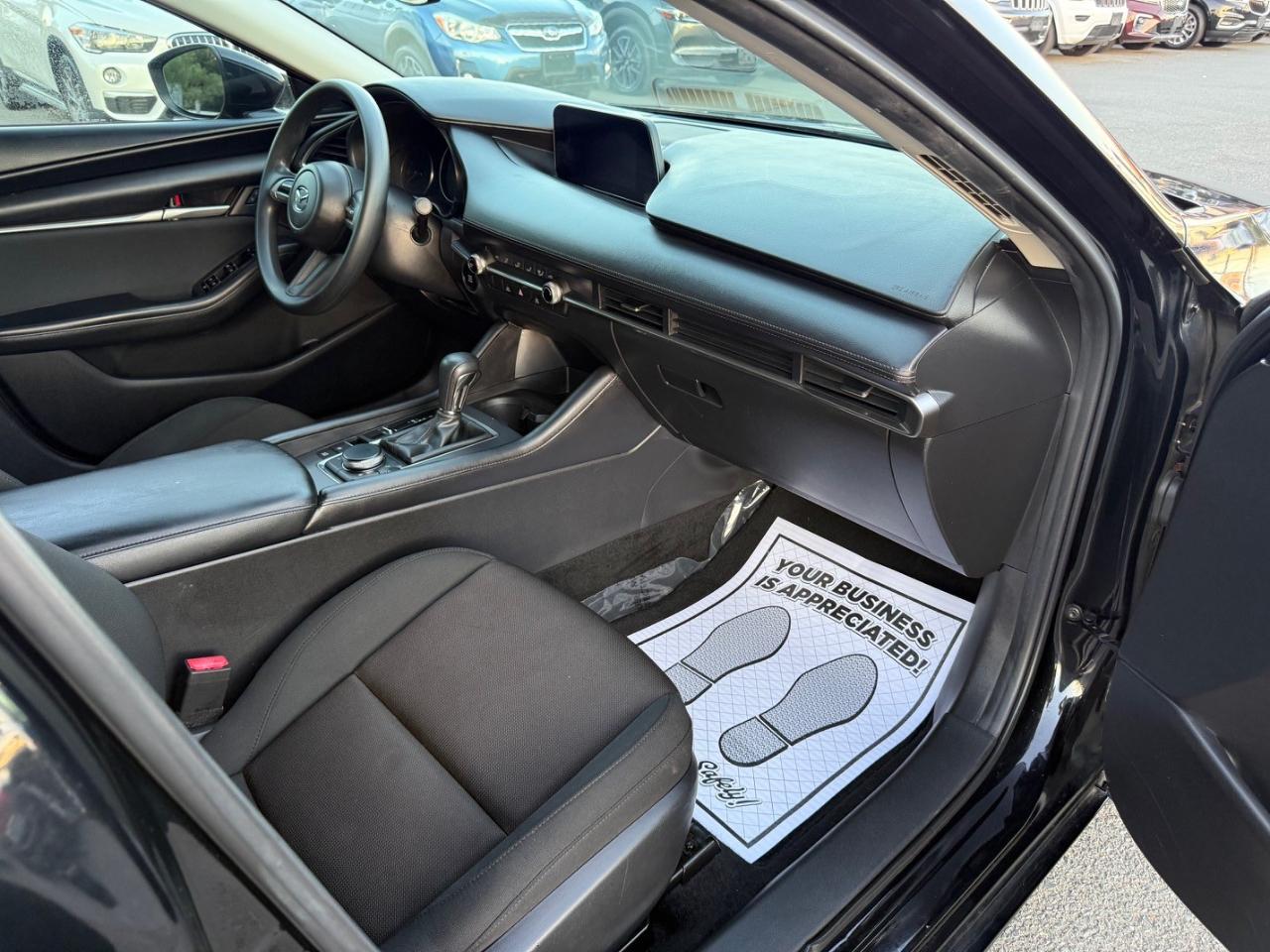 Mazda MAZDA3 2.0 2022