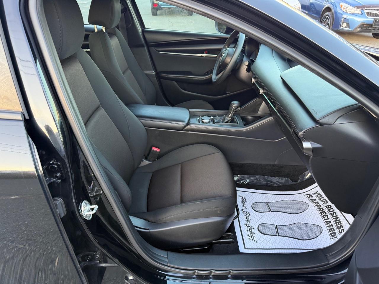Mazda MAZDA3 2.0 2022