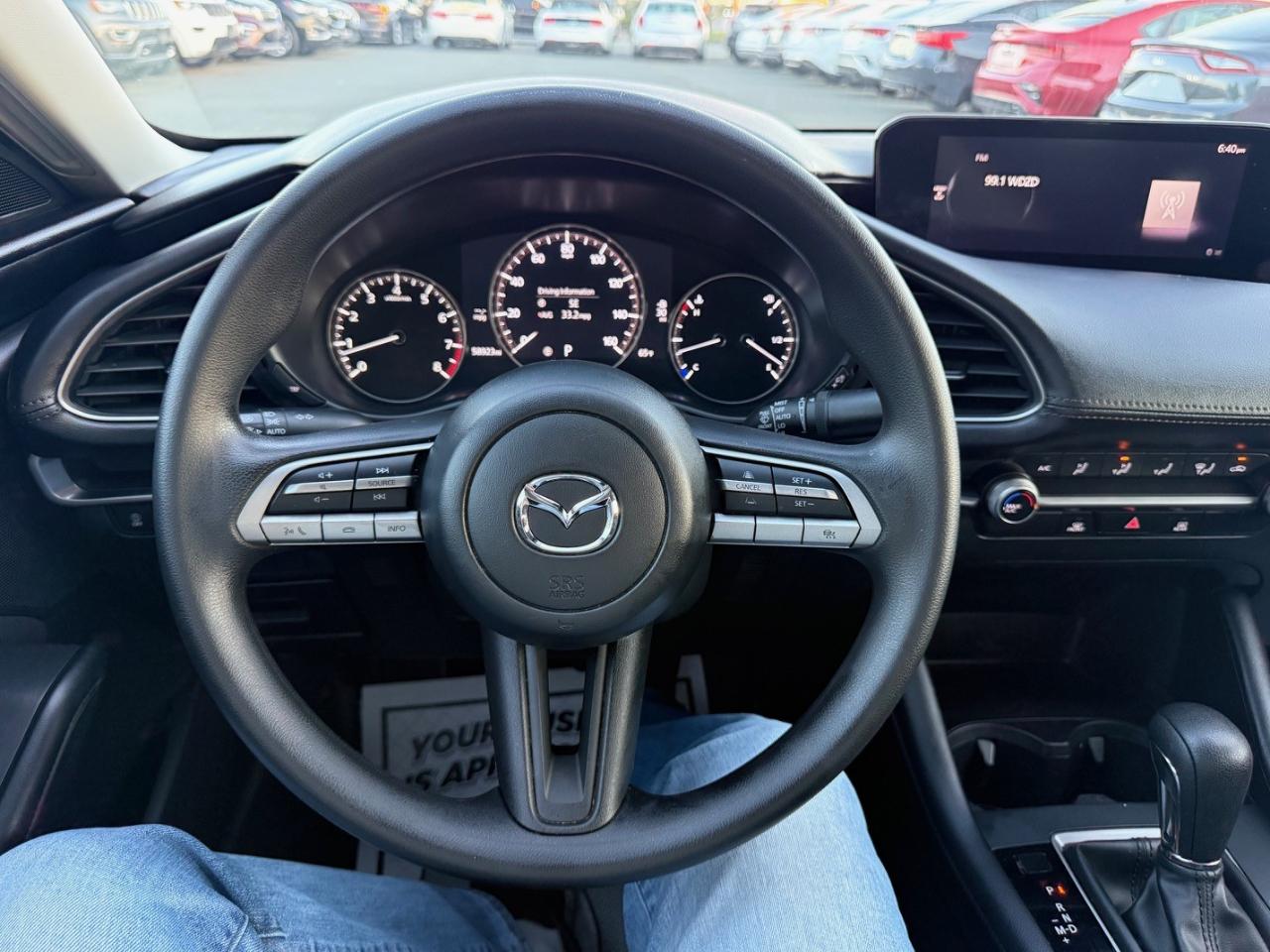 Mazda MAZDA3 2.0 2022