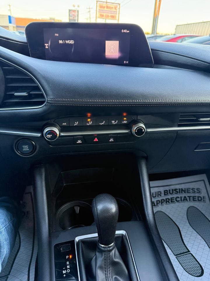 Mazda MAZDA3 2.0 2022