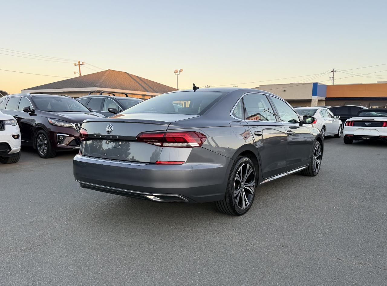 Volkswagen Passat SE 2021