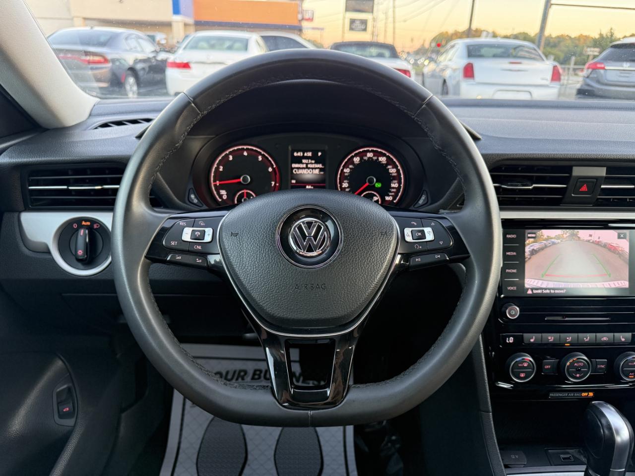 Volkswagen Passat SE 2021