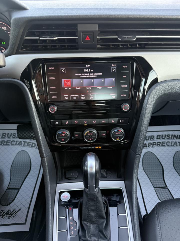 Volkswagen Passat SE 2021