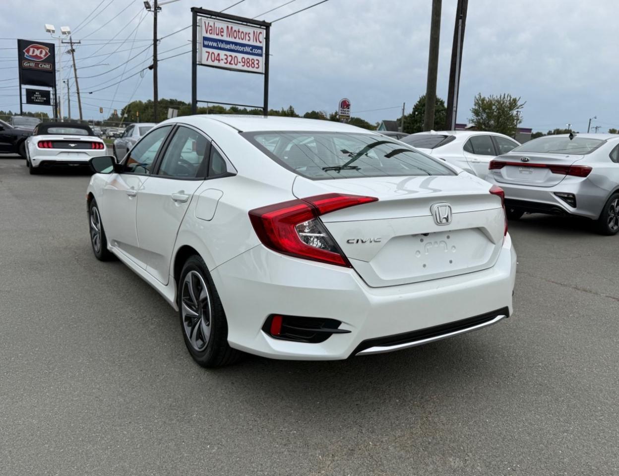 Honda Civic LX Honda Sensing Sedan CVT 2020