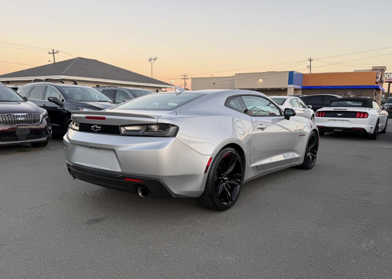 Chevrolet Camaro 1LT Coupe 8A 2018