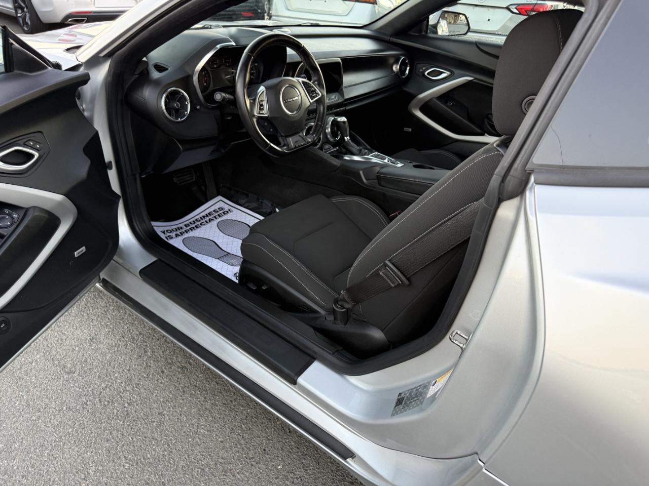 Chevrolet Camaro 1LT Coupe 8A 2018