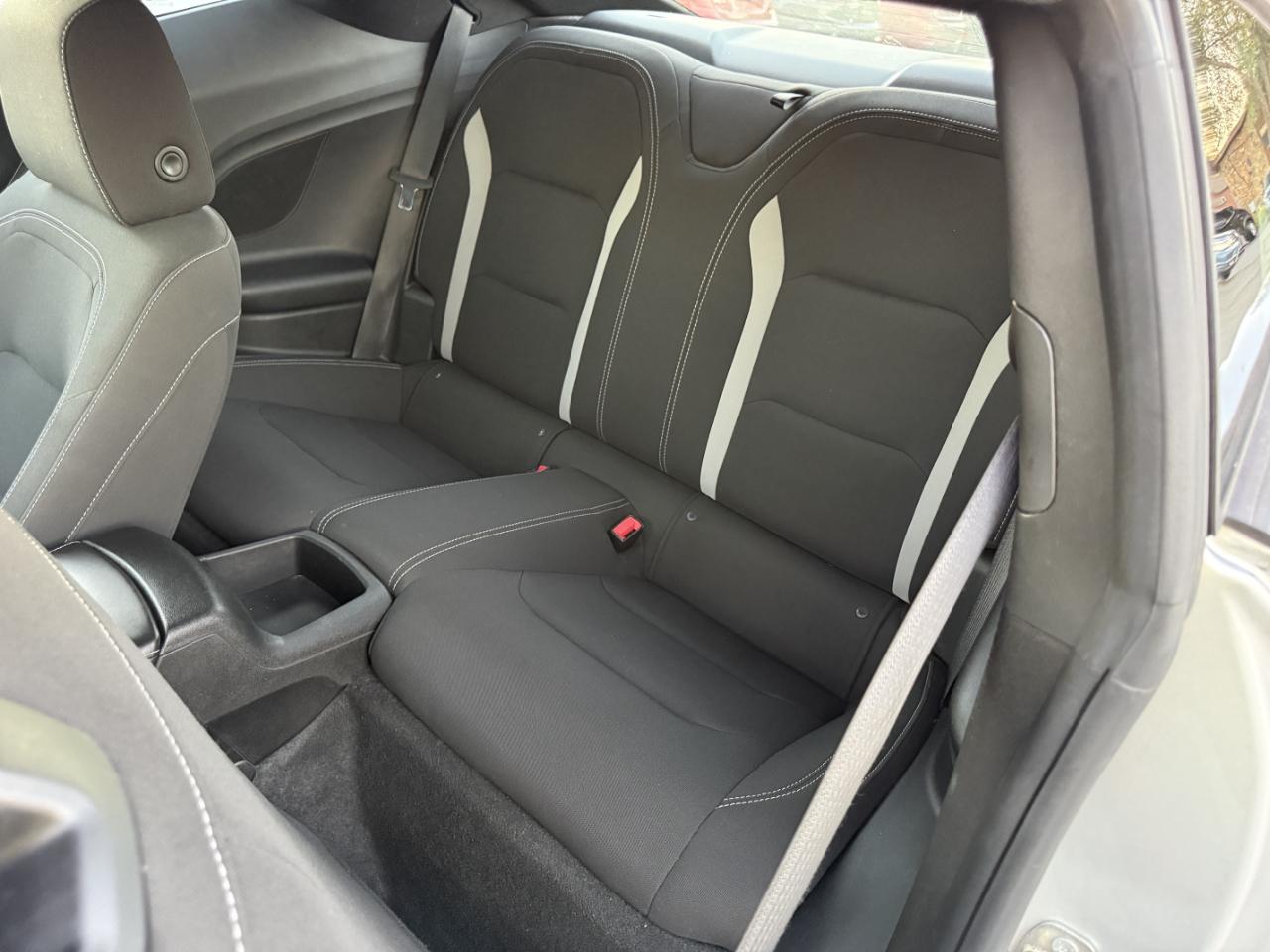 Chevrolet Camaro 1LT Coupe 8A 2018
