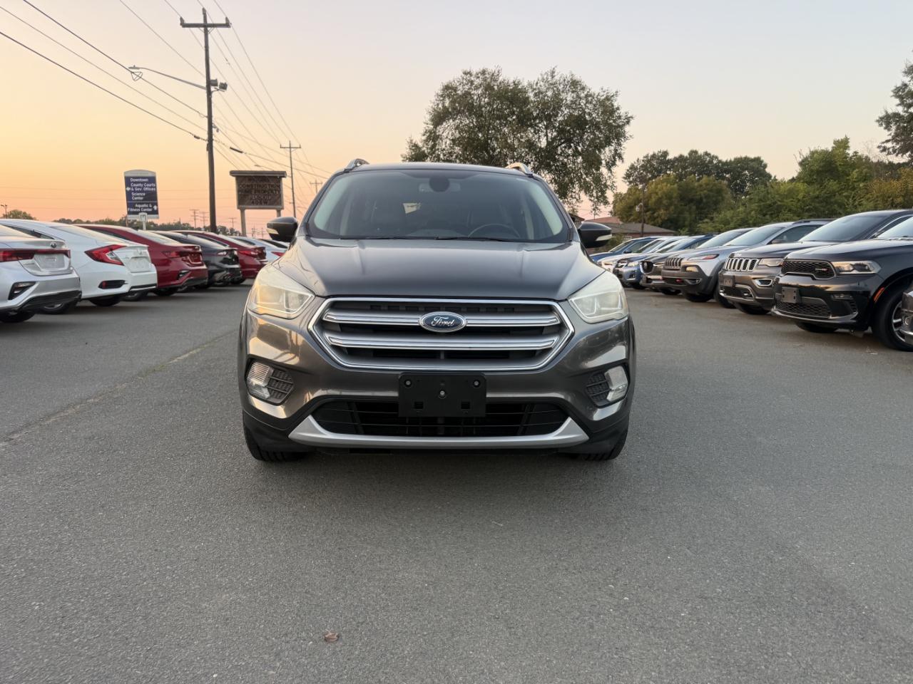 Ford Escape Titanium FWD 2017